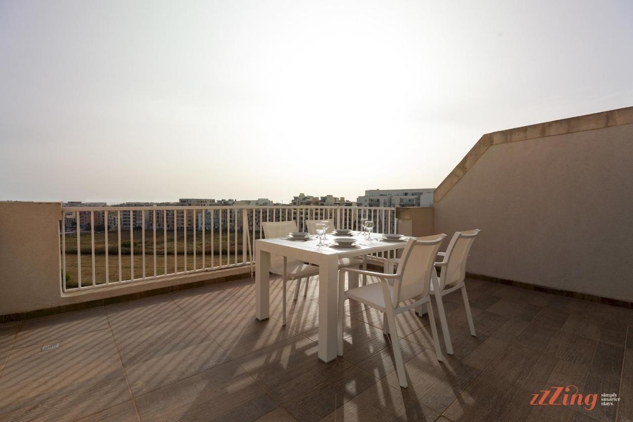 Sunny Penthouse Wterrace And Open Views Apartment St. Paul's Bay Bagian luar foto